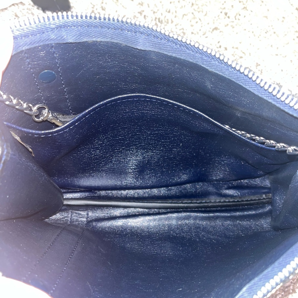 This is a vintage Christian Dior clutch/pouch signature navy Oblique monogram - Picture 12 of 14